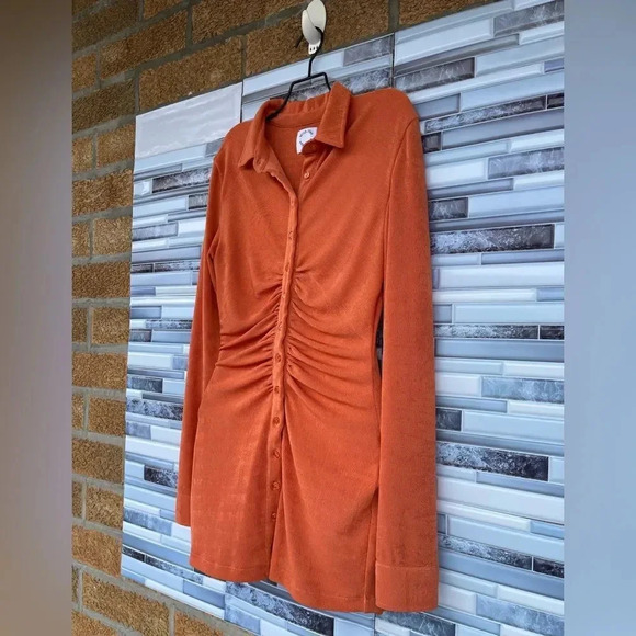 With Jean Andy Mini Dress - Maple Orange, Ruched Button-Down XS, - Picture 6 of 16